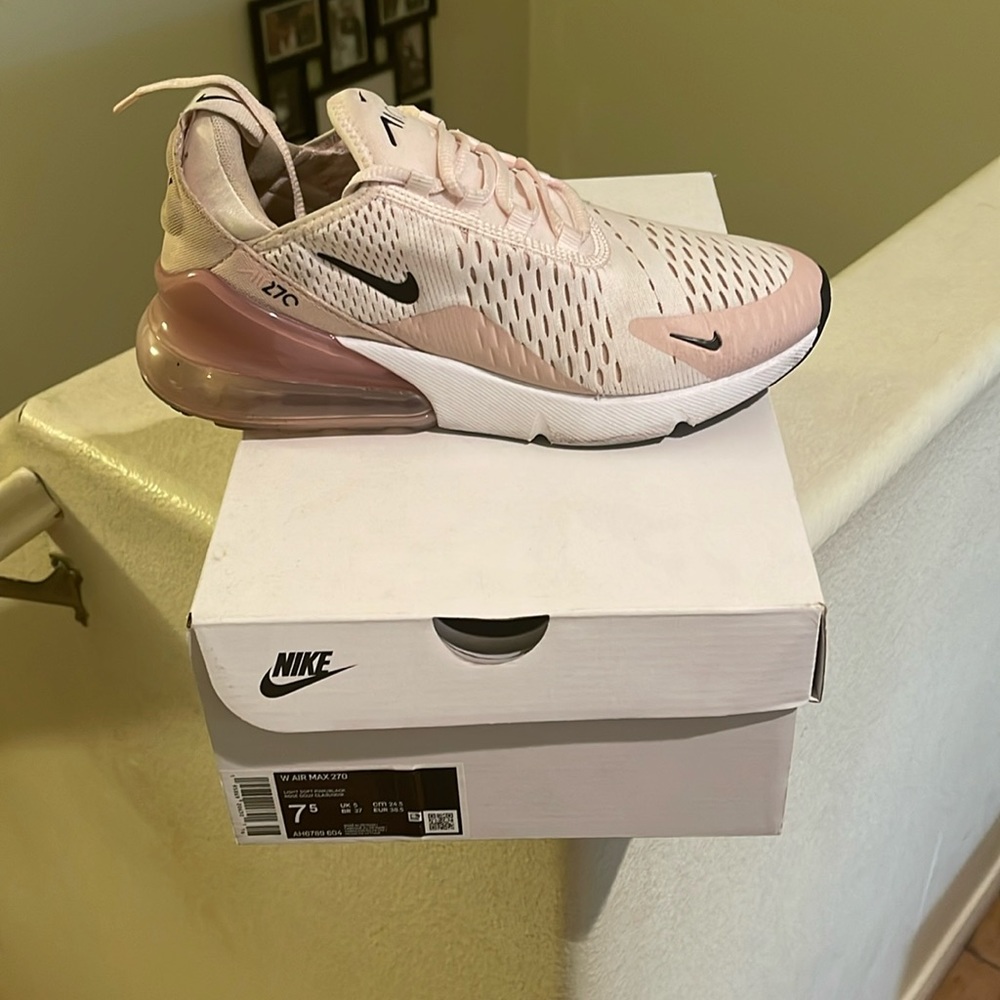 Air 270 Women’s